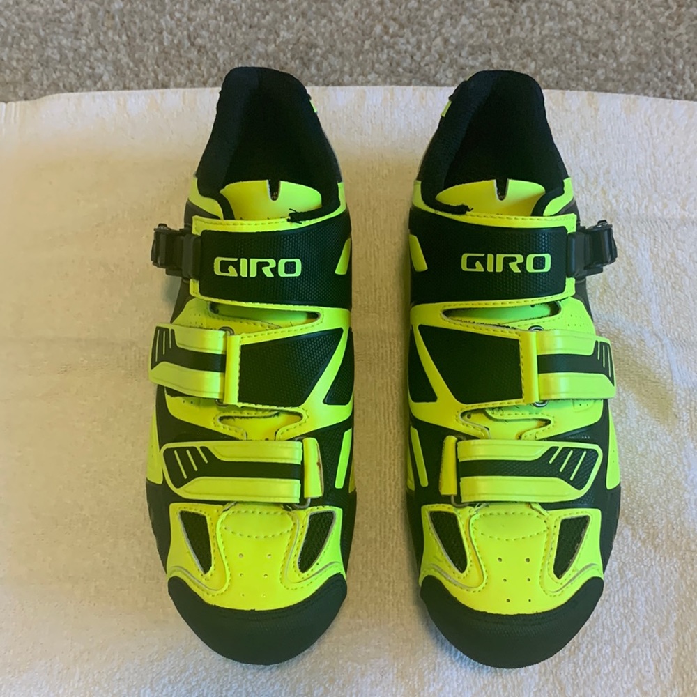 Giro Code Mountain Bike Shoes. Size: 45.5. New. Cleats never mounted.